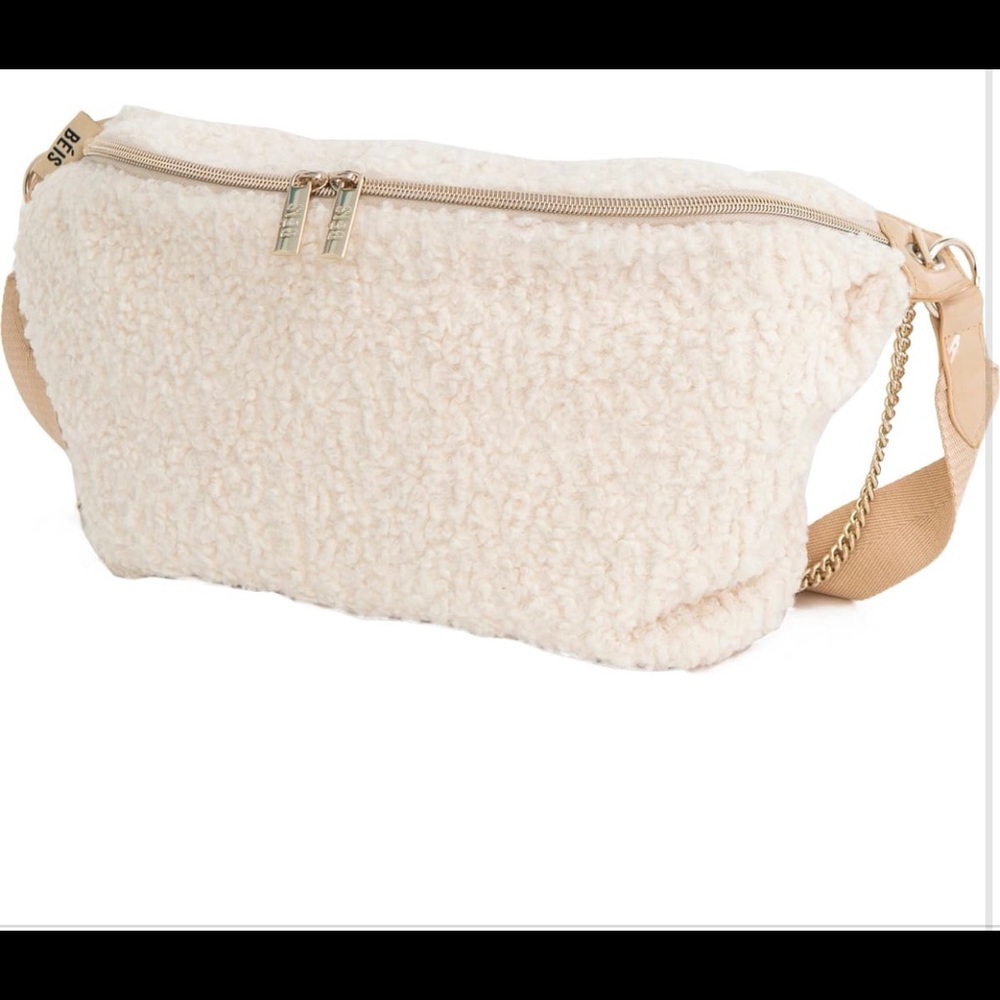 Béis Shearling Fanny Pack NWTG